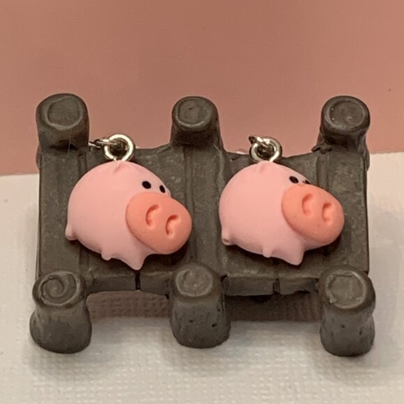 Pig Earring, Piggy, Pig Jewelry, Pig Charm, Gift Idea, Silly Animal Earring, Hog - Picture 1 of 9